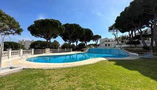 Casa adossada a Torre Valentina-Mas Vilar de La Mutxada-Treumal. Casa adosada en st. antoni de calonge