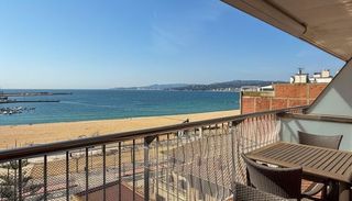 Apartament  Del mar. Apartamento vistas al mar  palam�s