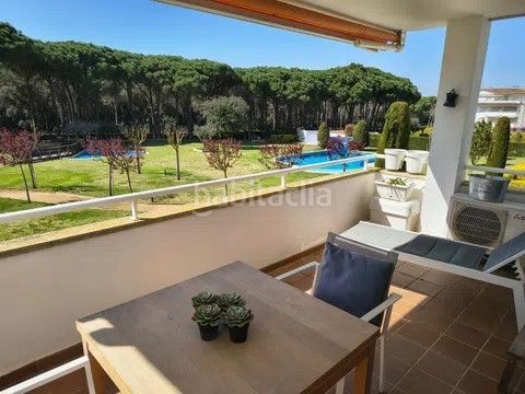 Foto 452e7211-a099-4a83-b628-a5fcecdee17c. Apartament amb calefacció piscina a platja de Pals Pals