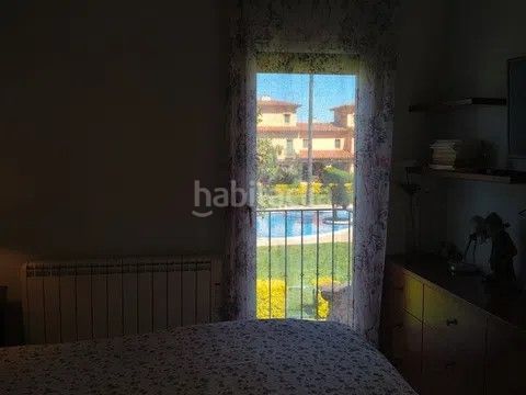 Foto c93704f3-16c7-45b2-83ef-9c1944355185. Casa adossada amb calefacció piscina a Pals