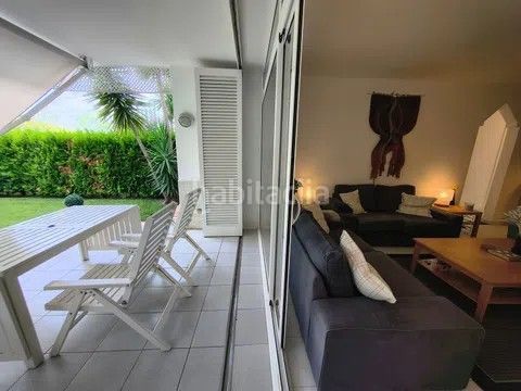 Foto 24637cc8-b685-491f-9354-0f2b18a50e69. Apartament amb calefacció piscina a platja de Pals Pals