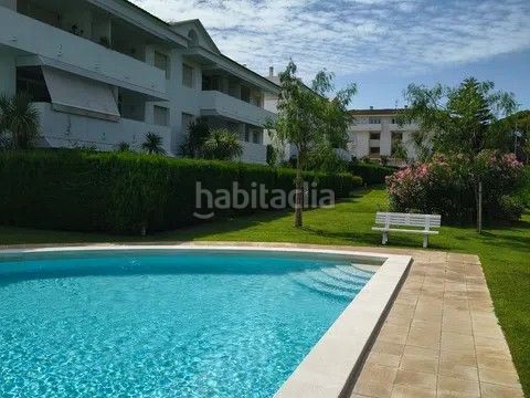 Foto 3aea11ee-f16a-47f9-bdf2-543dd7b0f079. Apartament amb calefacció piscina a platja de Pals Pals