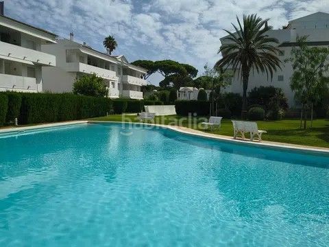 Foto d1b83569-66d3-43e9-8362-e3a15457ddb1. Apartament amb calefacció piscina a platja de Pals Pals