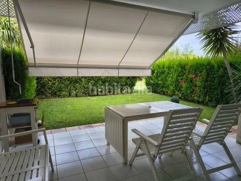 Foto 9944e473-47ae-43e0-b70f-8971eb80a245. Apartamento en platja de Pals Pals