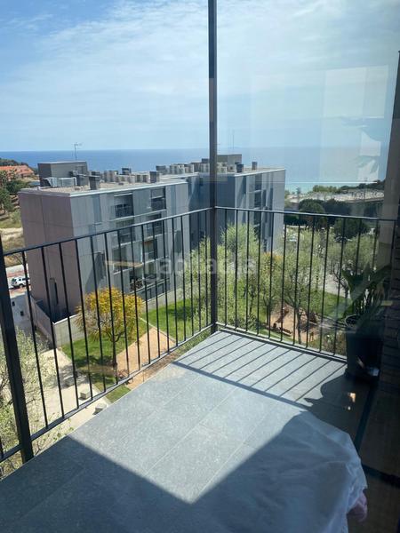 Foto d06bc8d8-3017-4509-9cc3-f9bd02402057. Affitto appartamento con riscaldamento parcheggio piscina in Montgat