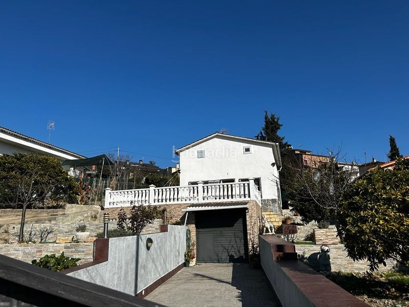 Foto b95a92ed-a35a-4839-a2c8-aeb4c65298b1. Casa amb calefacció aparcament piscina a Lliçà d´Amunt