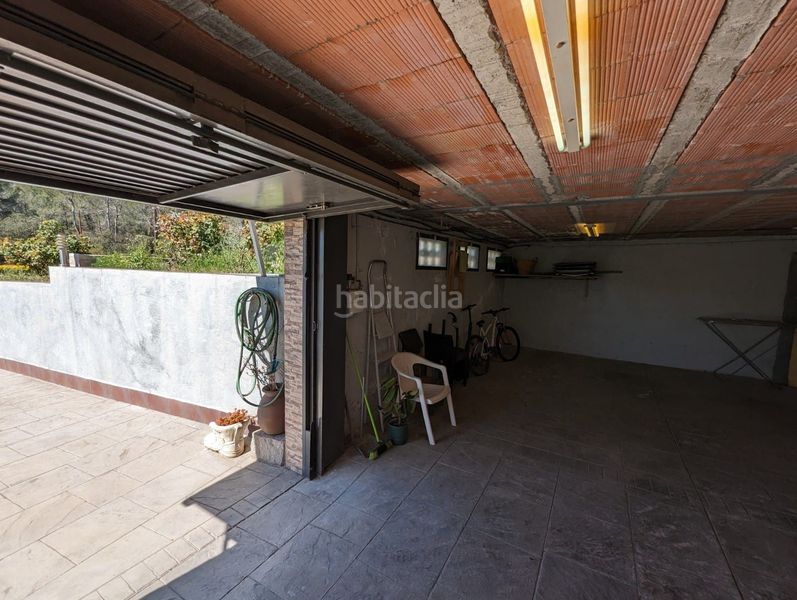 Foto c10fbe3b-b0ca-4166-b159-14199e2c6dd2. Casa amb calefacció aparcament piscina a Lliçà d´Amunt