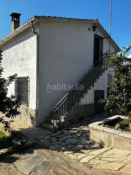 Foto e5173dac-1d6e-44a6-b61d-078b68bdf212. Casa amb calefacció aparcament piscina a Lliçà d´Amunt