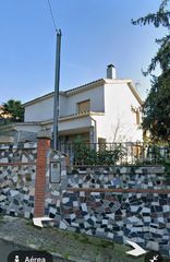 Casa a Carrer de les Garrigues