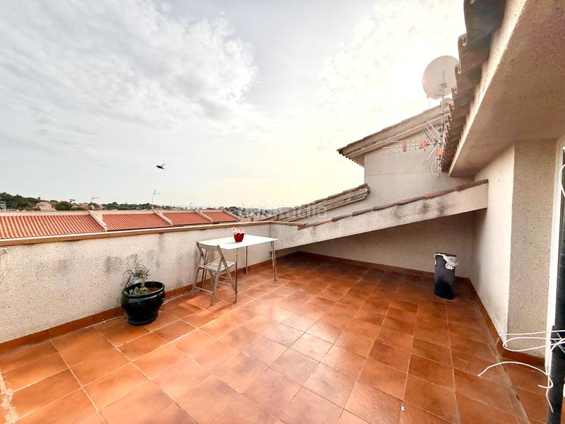 Foto 0e454fd4-494a-4560-993e-d401fea7501d. Maison avec cheminée chauffage parking piscine dans Tiana