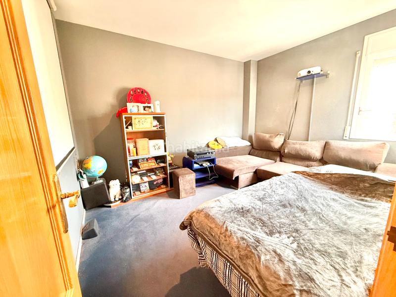 Foto 18850138-197c-4536-9309-f0cedf6b54cb. Maison avec cheminée chauffage parking piscine dans Tiana