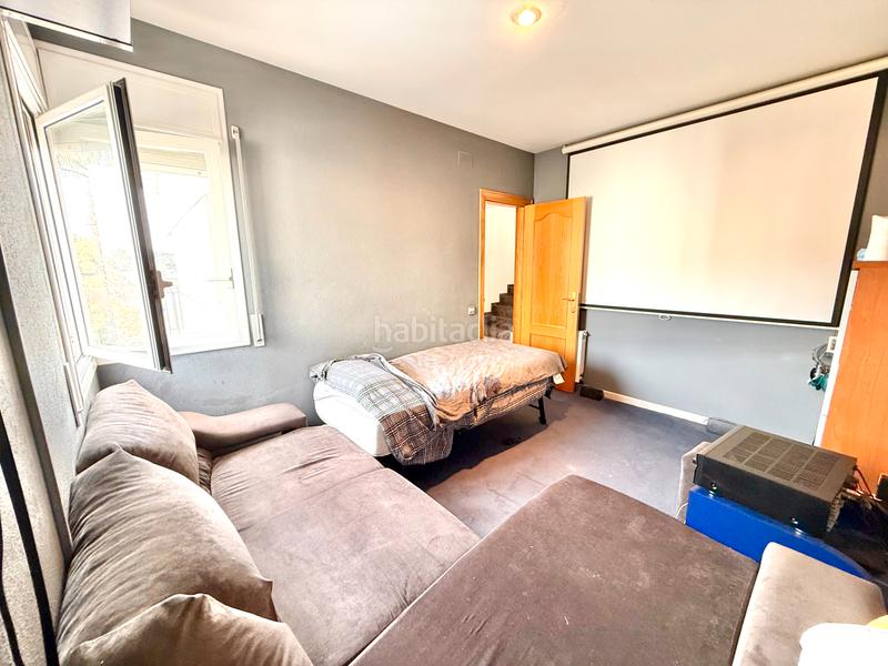 Foto 1e4aaed4-0a39-42e4-ab82-53559c18bd49. Maison avec cheminée chauffage parking piscine dans Tiana