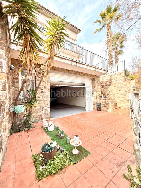 Foto 85d5addc-c6e1-4d3b-8b95-6ec10279dc16. Maison avec cheminée chauffage parking piscine dans Tiana