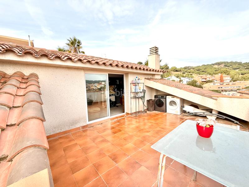 Foto 85fe1bd6-89c5-4406-851e-63a924fdc5ec. Maison avec cheminée chauffage parking piscine dans Tiana