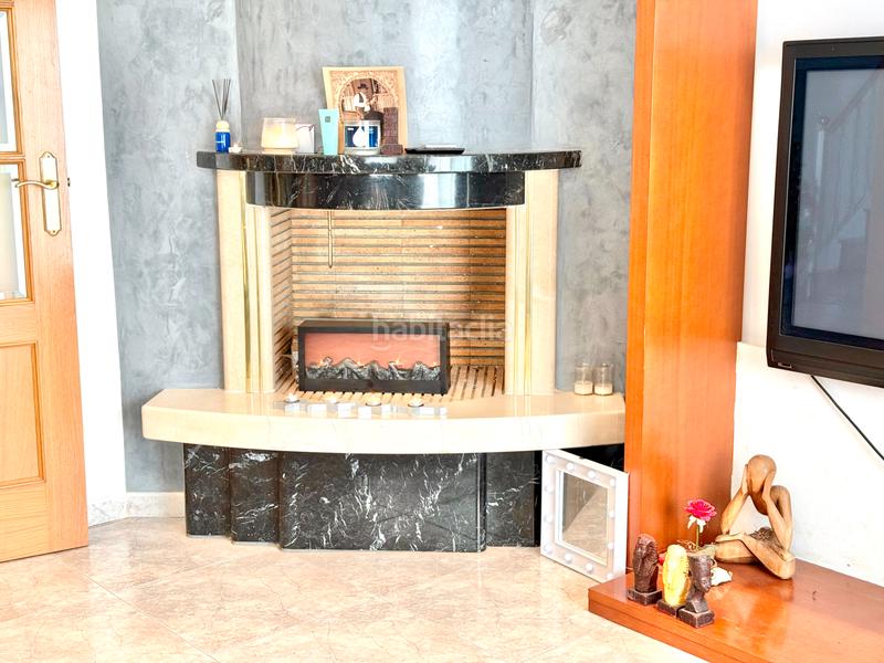 Foto 8e953eb4-ed03-4a8b-9e4c-d33c2f3ff407. Maison avec cheminée chauffage parking piscine dans Tiana