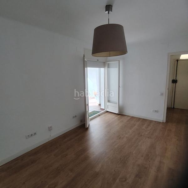 Foto 17e81881-9618-48f1-baef-afe1c9be9d53. Piso coqueta vivienda con terraza 9 metros cuadrados en Tiana