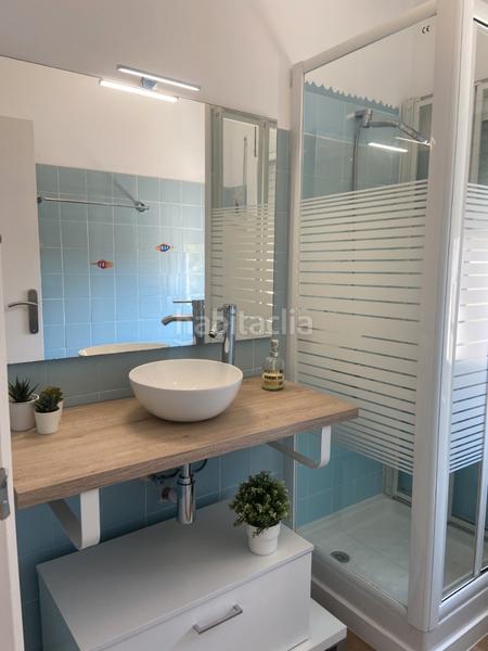 Foto b3c21c6a-4daf-4c47-896d-f9359ec12b81. Piso coqueta vivienda con terraza 9 metros cuadrados en Tiana