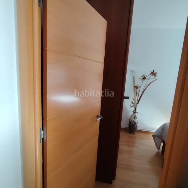 Foto f9bda74b-54b9-472b-8159-e199b05a28f9. Pis a carrer d'andreu vidal 47 a Sant Adrià Nord Sant Adrià de Besòs