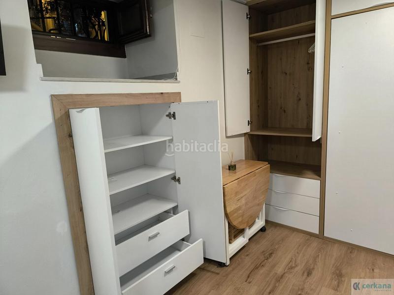 Foto 2c73a6a0-ac50-44cf-9070-0ec75f9d94c6. Studiowohnung in capitan francisco martinez gonzalez bloque c in Sevilla