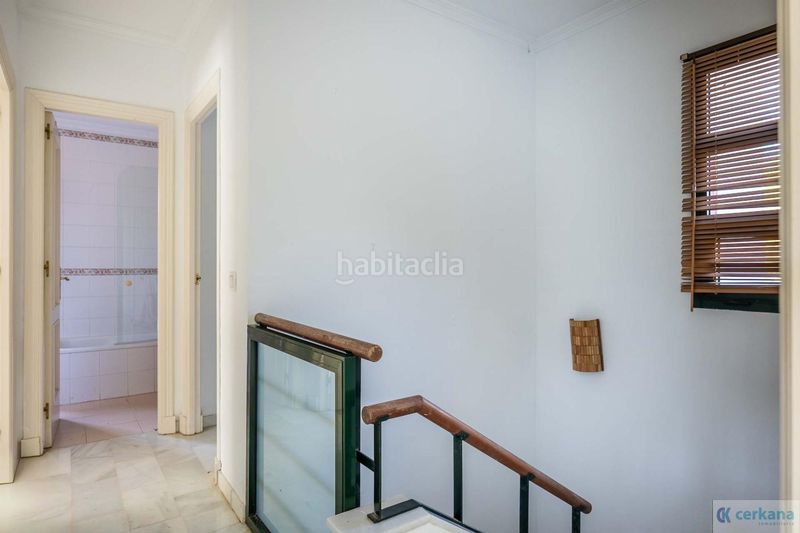 Foto 50873dd8-d6d4-46a9-86ba-6bd31d7351b6. Xalet amb aparcament piscina a Espartinas pueblo Espartinas