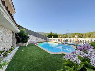 Casa  Francesc castell. Casa en venta en calella08370