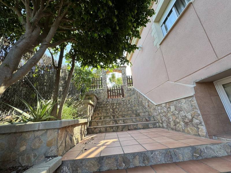 Foto b9167c6b-199c-485c-9c93-8e732ac68165. Haus mit heizung parking pool in Calella