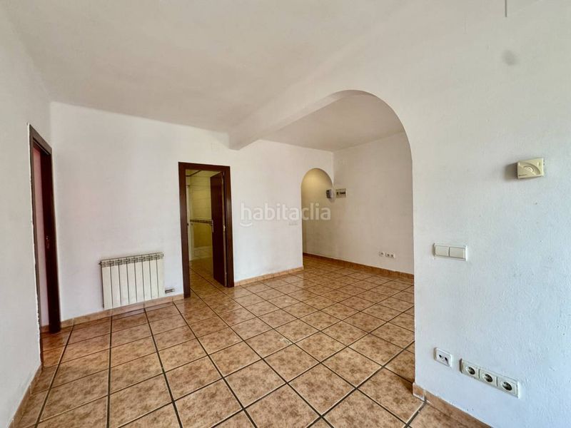Foto 1456825f-c39b-4b68-b108-0159e9d78267. Apartament amb calefacció a Roca del Vallès (La)