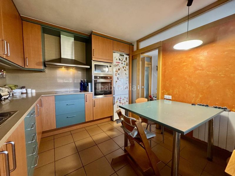 Foto 0a9cbb23-1888-44f7-8bc8-90887a4ae787. Casa amb calefacció aparcament a Roca del Vallès (La)