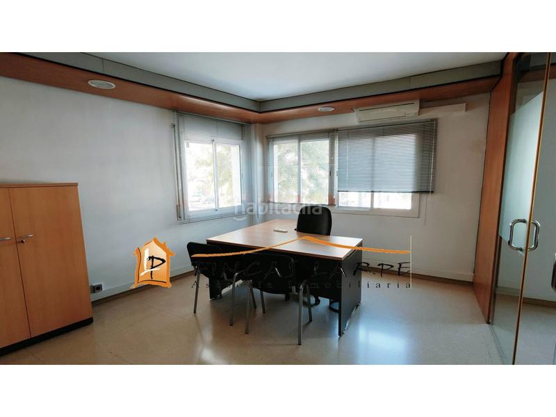 Foto 1ed0d194-69fc-43ed-96ed-b873afdee686. Miete büro mit heizung in Martorell
