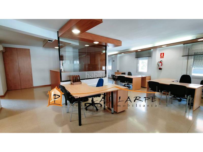 Foto b945d75e-2dc3-48c6-94d6-c0c722161d55. Miete büro mit heizung in Martorell