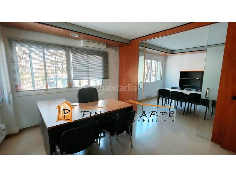 Foto 86dd2a6c-a59d-4681-a2ee-3fce6d07f61f. Rent office space with heating in Martorell