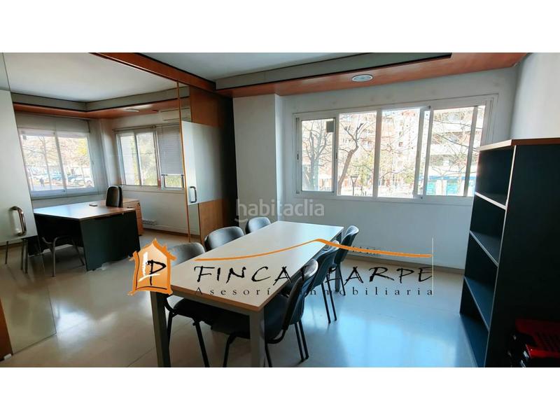 Foto cf2143b4-686a-4e46-bf1c-73e80b3ecda6. Rent office space with heating in Martorell