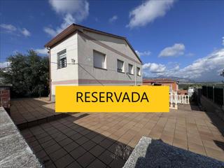 Chalet  Del sol. Chalet con piscina en can bonastre