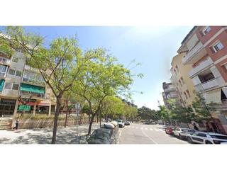 Pis a Can Tintorer-Can Tries. Piso en gava