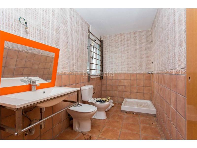 Foto ca8ada2d-6752-4fed-9e78-58163b80547c. Casa amb aparcament a Piera
