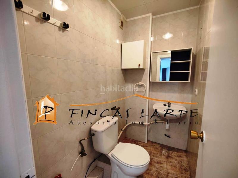 Foto 883ed754-677b-41b4-8a73-36bb89c14874. Location local commercial dans Martorell