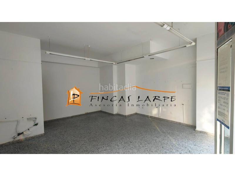 Foto 5b1f7196-5b1c-42a2-818d-fdf52d6d2269. Alquiler local comercial  en Martorell