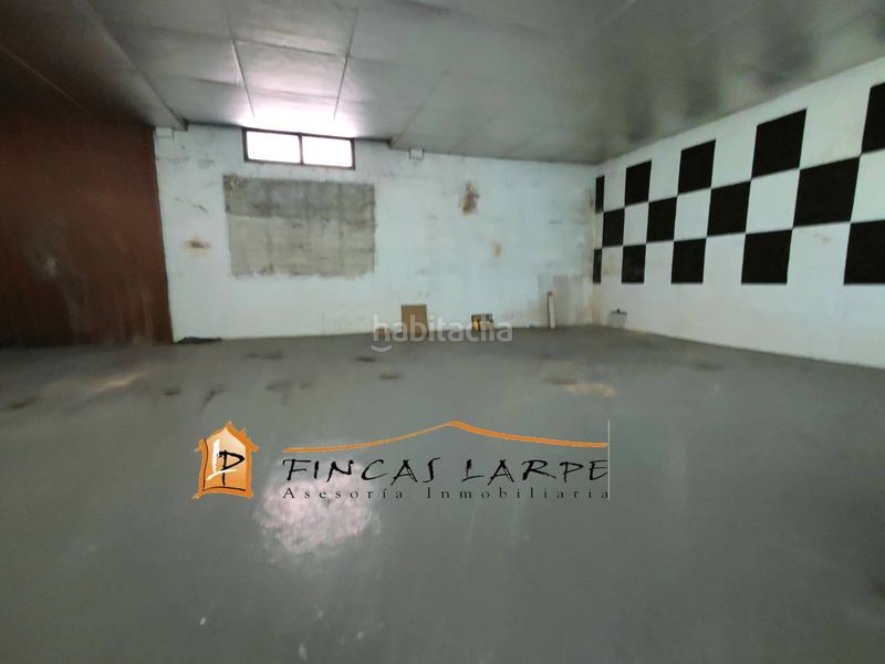 Foto a3f55cd3-b604-4c03-ba7a-d203915685c5. Local comercial a Martorell