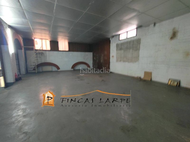 Foto af113952-3cde-454d-9df1-d372850597ef. Local comercial a Martorell