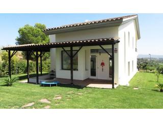 Xalet a Sant Esteve Sesrovires. Chalet en venta masia bach sant esteve sesrovires