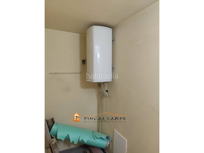 Foto 6d3b9c7b-8956-49f4-b312-2c3e0cebf927. Lloguer local comercial a Martorell