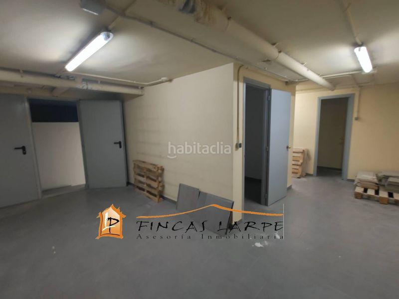 Foto a22f68e5-1483-4c15-83fe-26ded1cde800. Lloguer local comercial a Martorell