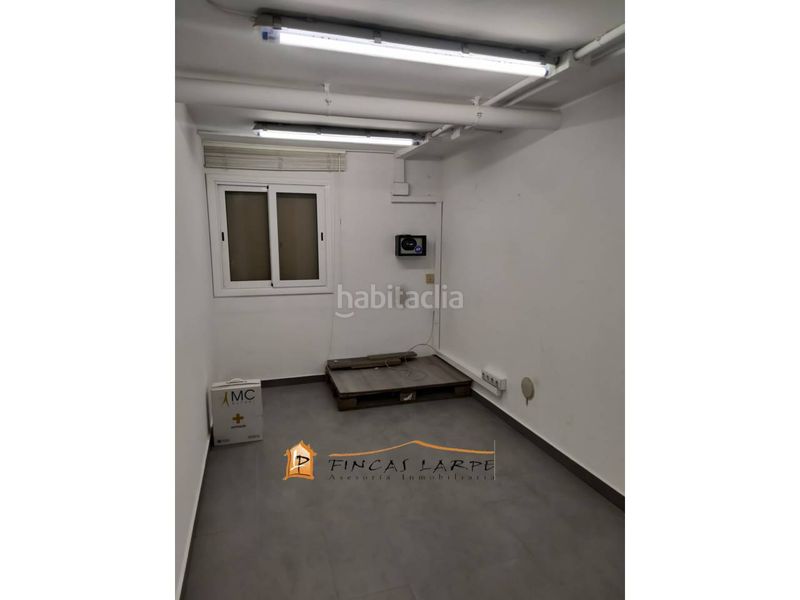 Foto c4064e67-3b0e-40a2-9dd0-67ab2f3192db. Lloguer local comercial a Martorell