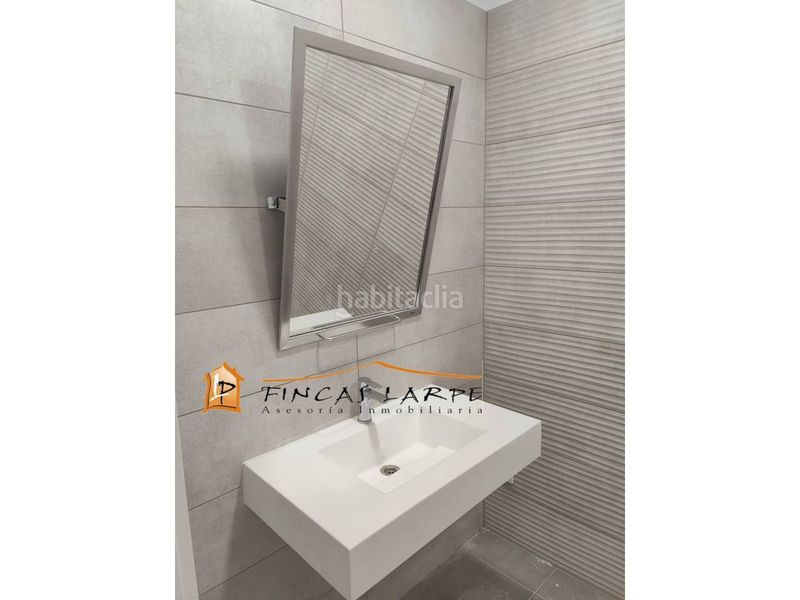 Foto d63a84a6-8d60-4faf-99f1-b3b02d09dcb5. Lloguer local comercial a Martorell