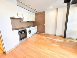 Zweistöckige Wohnung  Avenida de leganés
