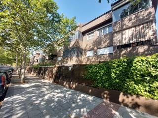 Zweistöckige Wohnung  Avenida del oeste
