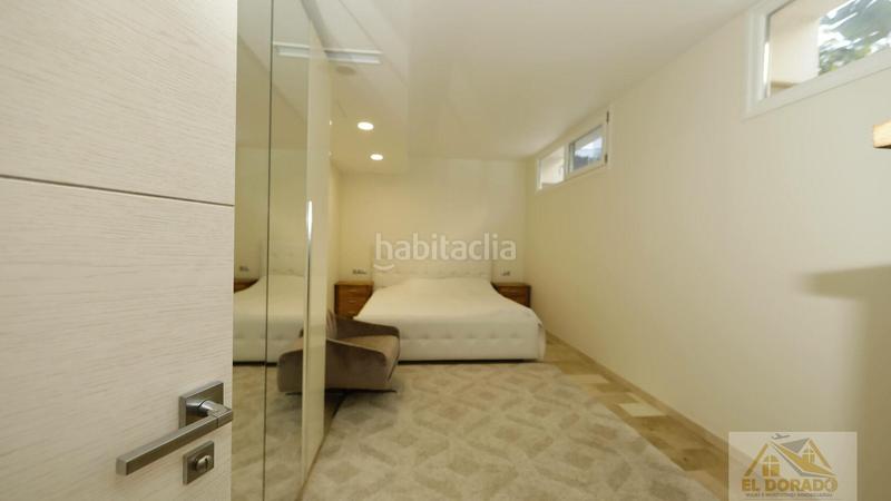 Foto e4e2d0ee-1e08-4717-b0e8-fffc5c200f6c. Chalet with heating parking pool in La Zenia Orihuela