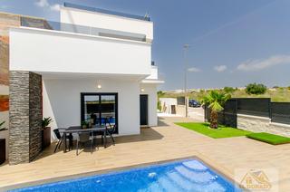 Chalet en Desamparados - Hurchillo - Torremendo. Orihuelavilla