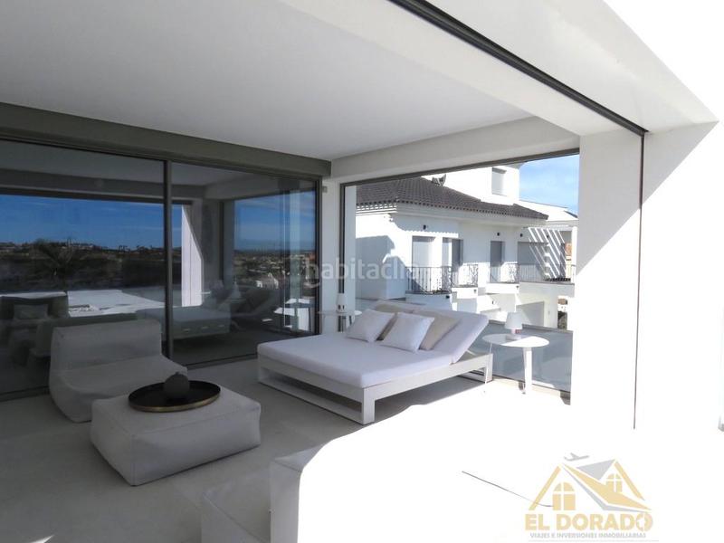 Foto 4a73b27d-34fb-4206-8bd1-6b86643401e1. Xalet amb calefacció aparcament piscina a Rojales