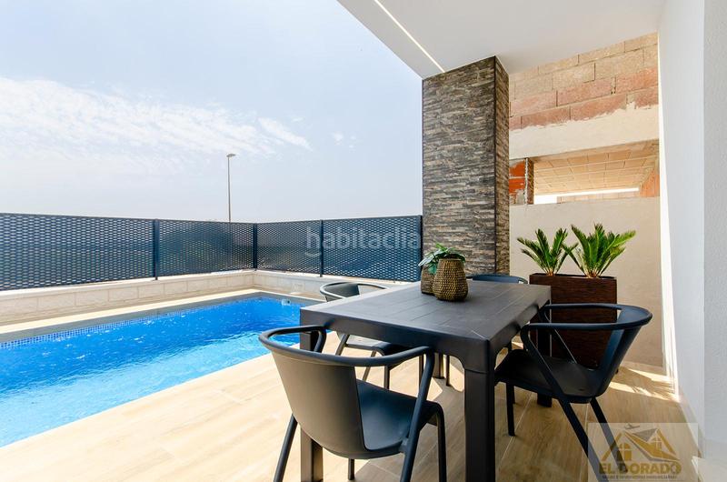 Foto 18aa75bb-ec1c-4c87-8c4c-17b54dafdd75. Xalet amb calefacció aparcament piscina a Desamparados - Hurchillo - Torremendo Orihuela